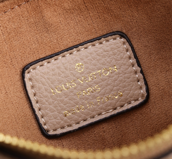 ルイヴィトンバッグ着用イメージ